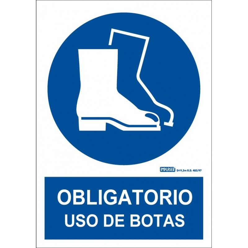 ES OBLIGATORIO EL USO DE LAS BOTAS A4 Y A3